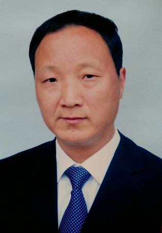 李明震